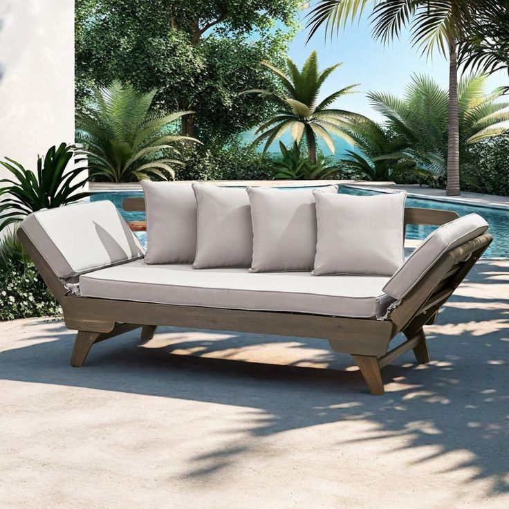 Outdoor Daybeds